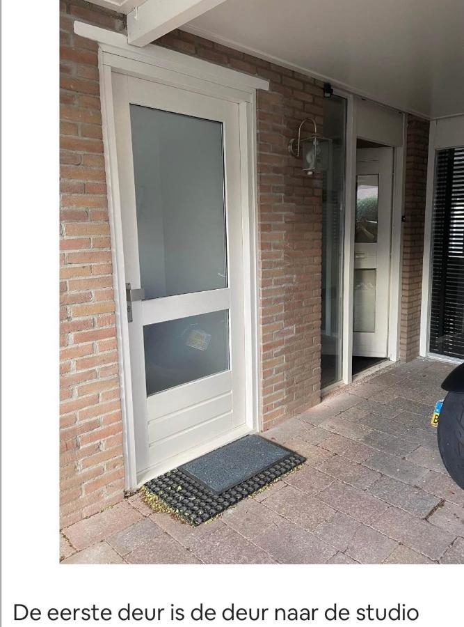 Gezellige Knusse Studio Met Bubbelbad Huizen Exterior foto